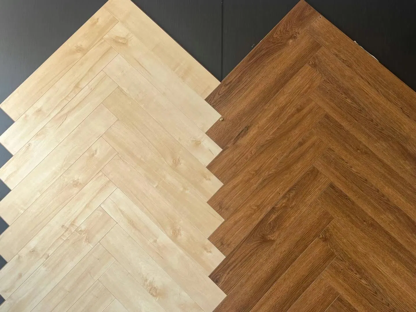 Wooden Color Spc Floor Bedroom