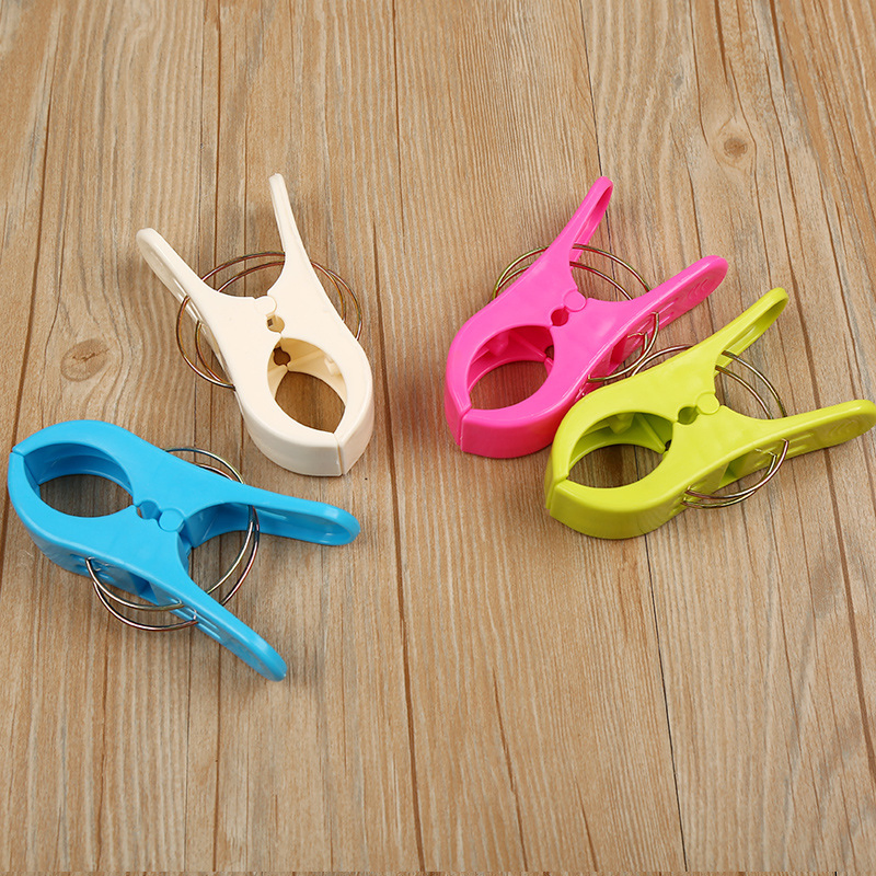 Wholesale Low Prices Large Size Colorful Plastic Laundry Air-Drying Clothes Hanger Clamp Pins Clips Pegs
