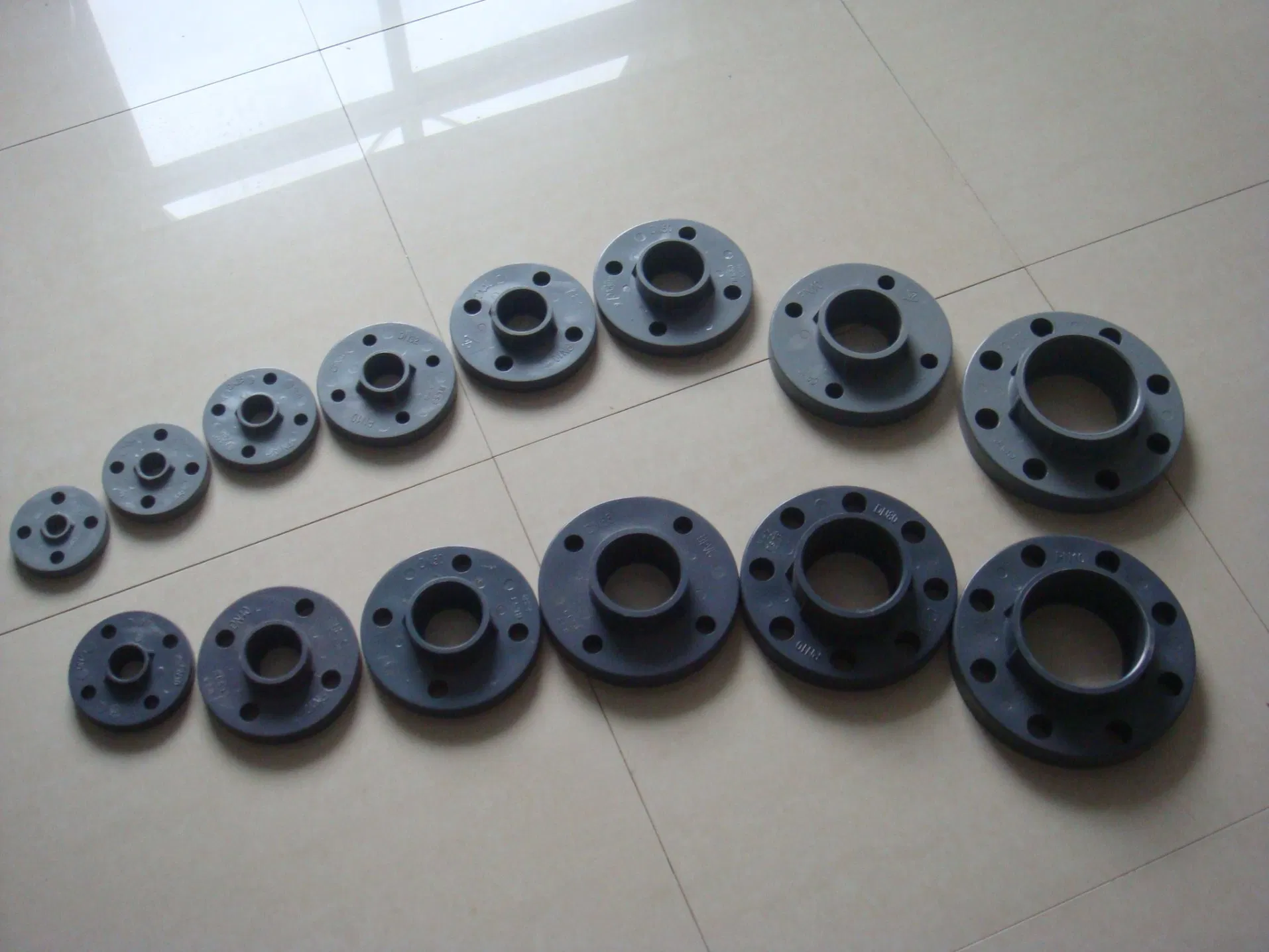 Пластиковые трубы и фитинги UPVC, CPVC, FRPP, PPH, PVDF