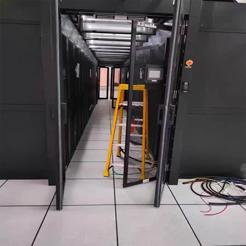Антистатический фальшпол стальной 600x600 мм для офиса