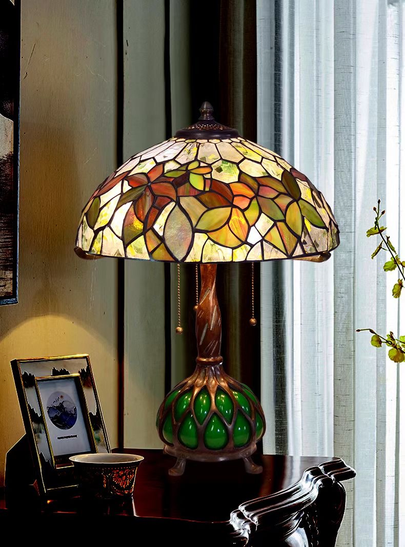 New Design for Decorative Stained Glass Tiffany Lamp for Bedroom Living Room