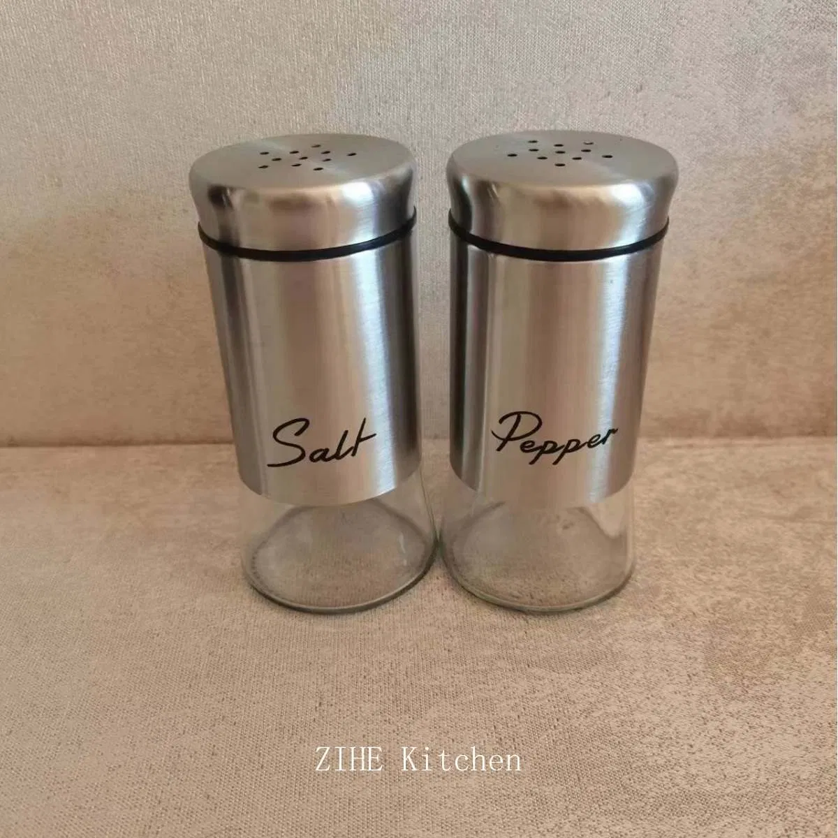 Small Large-Bottomed Spice Sprinkle Seasoning Bottle Zihe Kitchen