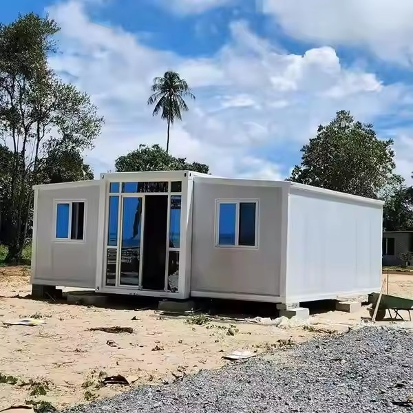 Modern Design Luxury Glass Prefabricated Modular Container Home Aluminum Frame Wooden Easy Install Prefabricated House