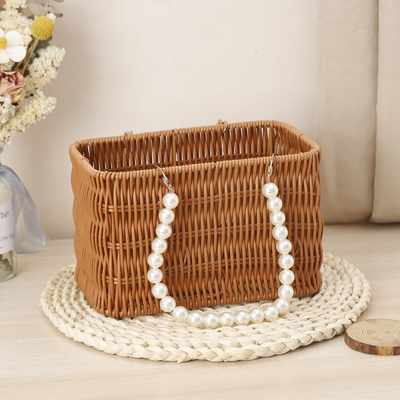 Wholesale Flower Storage Wicker Basket with Wooden Sticks for Flower Arrangement