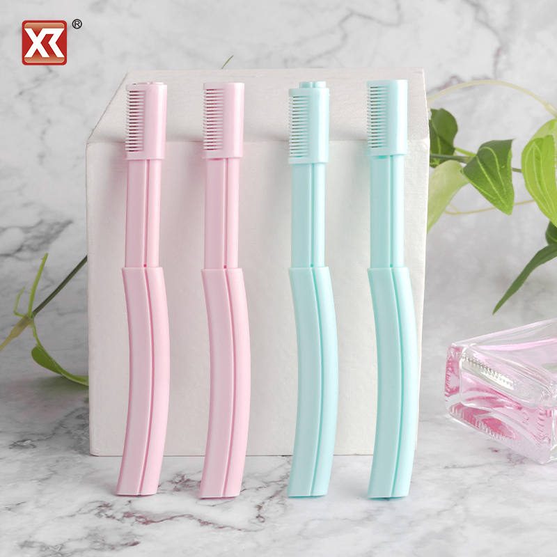 Compact Folding Eyebrow Razor with Ergonomic Handle for Easy Use