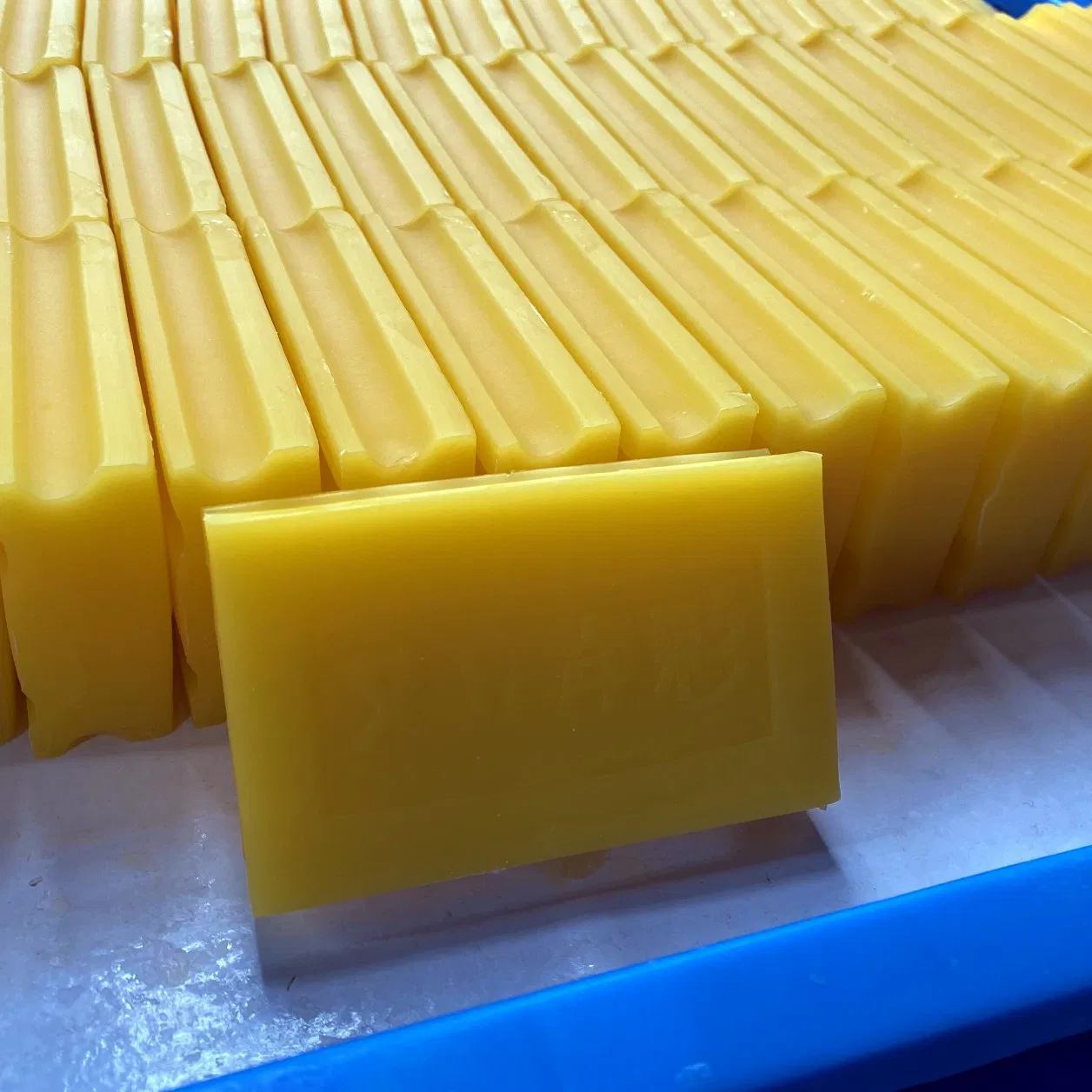 Fresh Wave Eco-Friendly Laundry Soap Bar