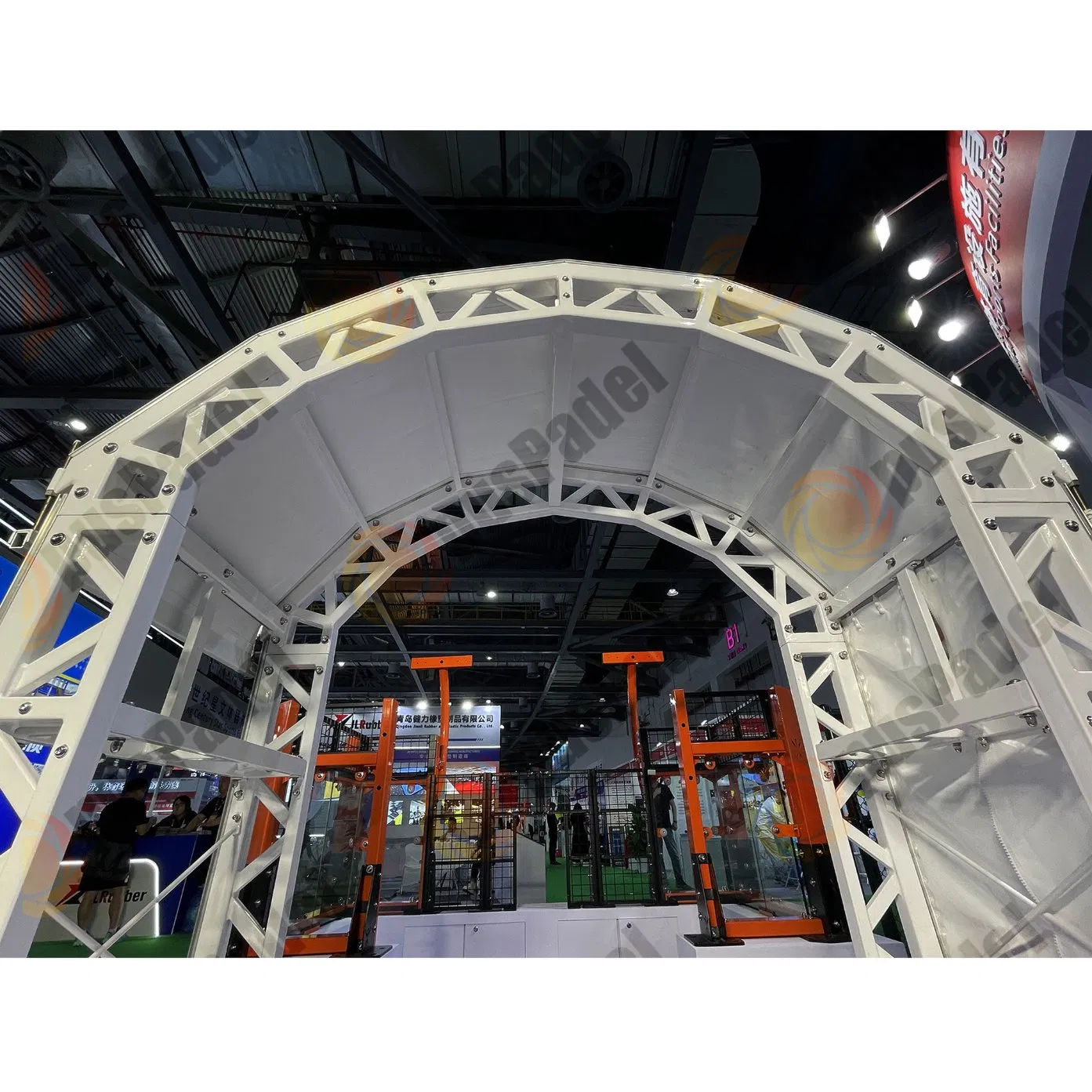 Hot Selling Construction Padel Tennis Court Roof Sport Court Roof Cover Artificial Grass Panoramic Padel Court