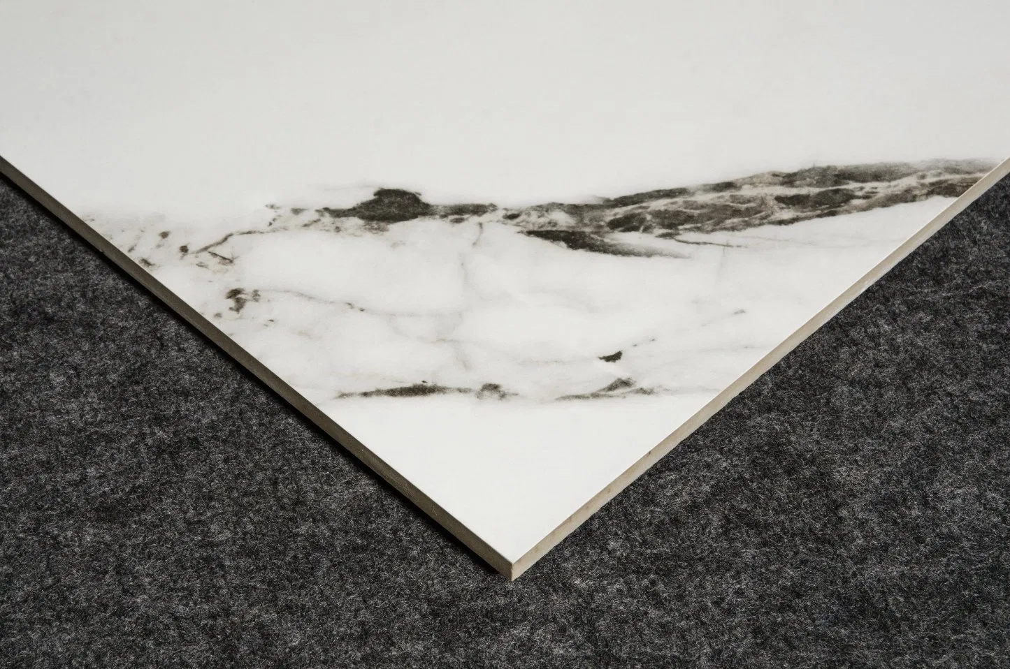 Полированная керамогранитная плитка 600x600 мм для пола и стен