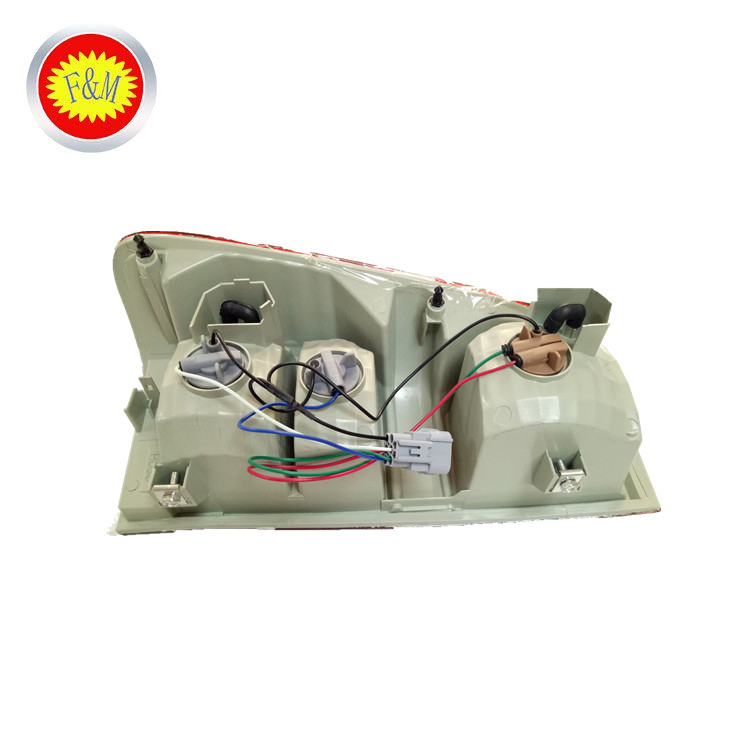 Задний фонарь автомобиля 81561-0K160 для Hilux