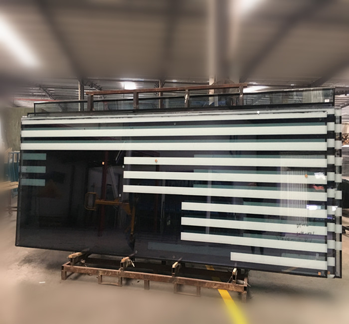 Custom Ultra Clear Low Iron Silk Screen Vacuum Insulated Thermal Skylight Insulated Glass
