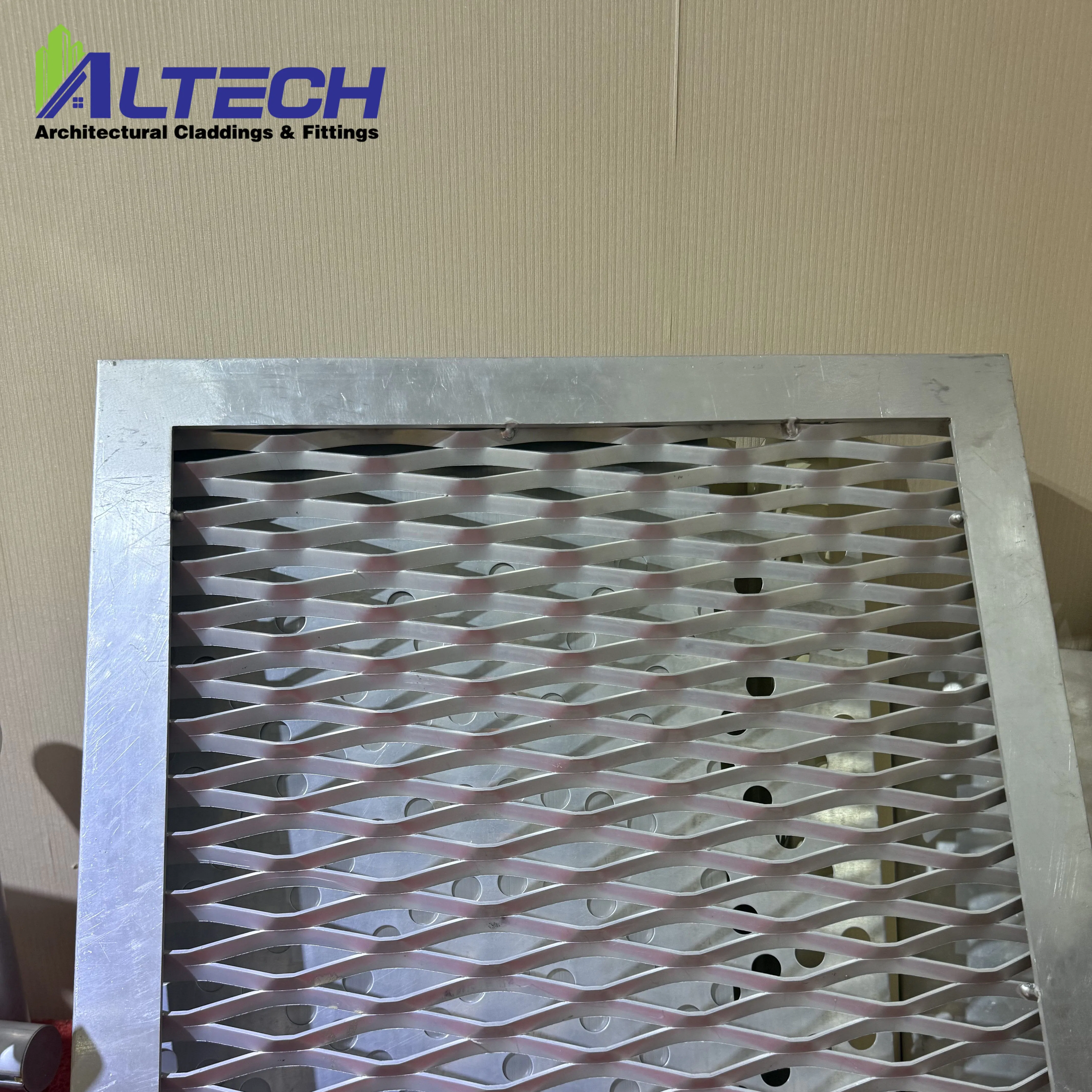 Ceiling Decor Expanded Metal Ceiling Directly Fixed Resistant Fire Rated Aluminum Ceilings