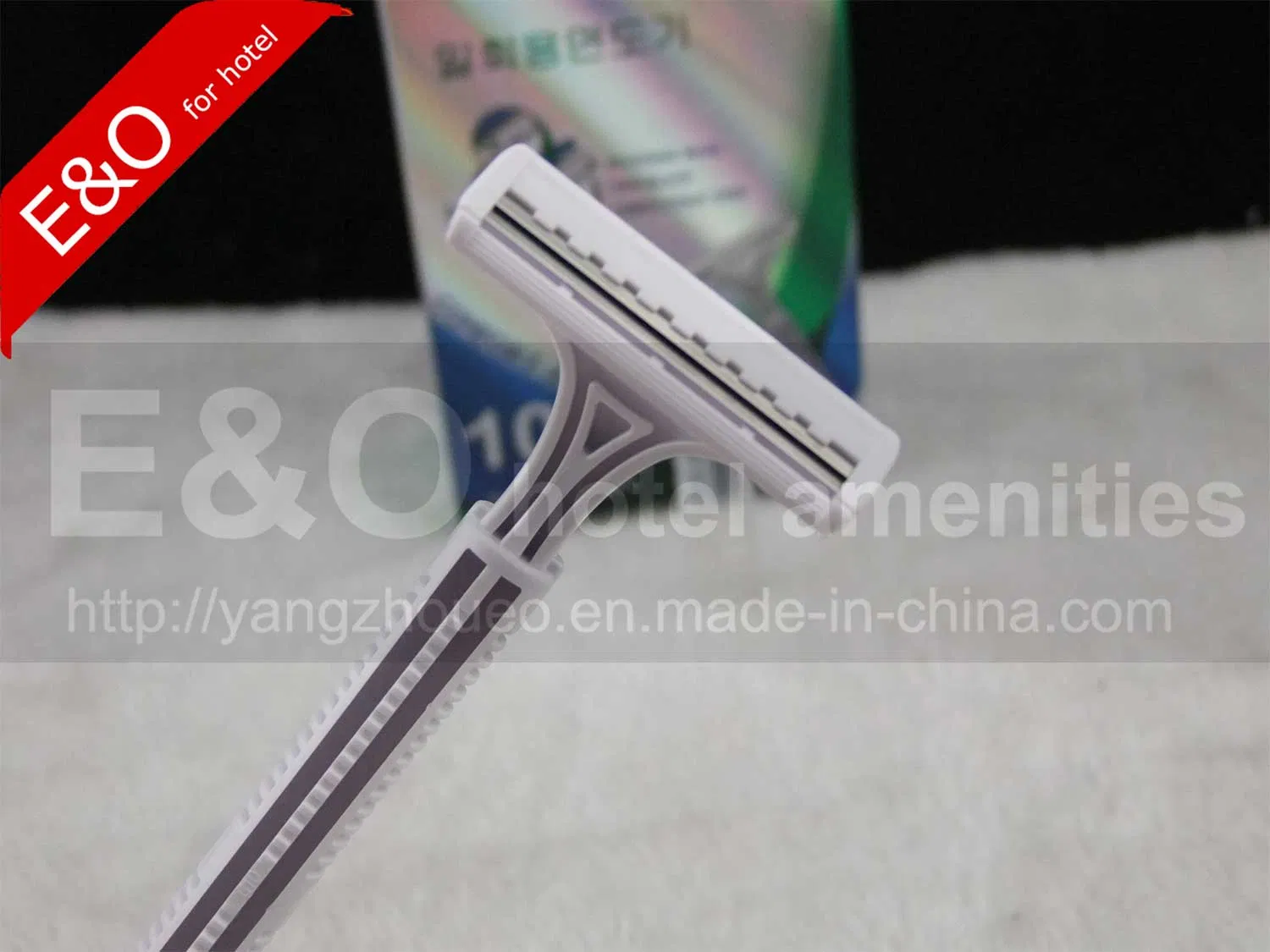 Men Disposable Hotel Shaving Razor