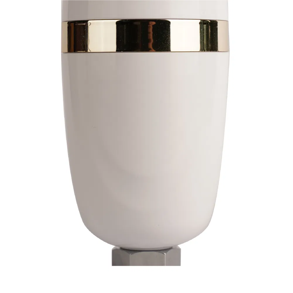 Revitalizing Shower Filter for Soft Skin and Healthy Hair