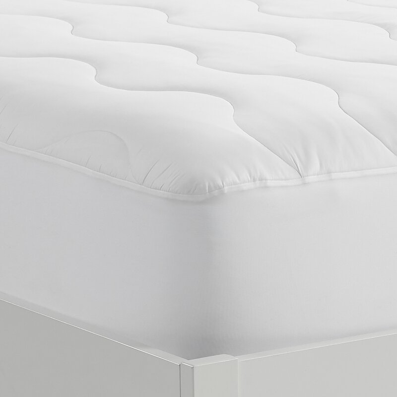 Quilted White Soft Microfiber and Hypoallergenic Waterproof Mattress Cover