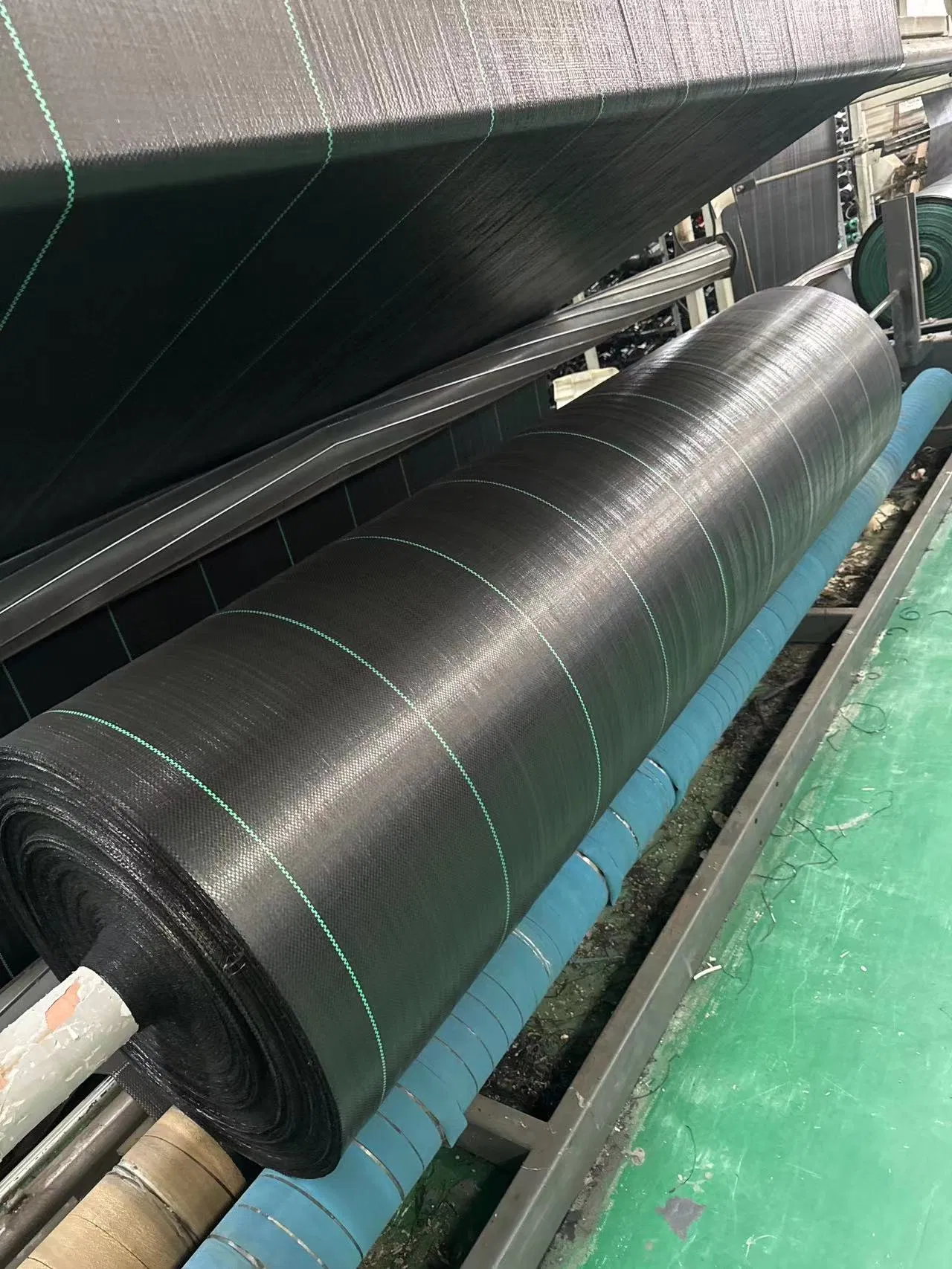 Weed Barrier Fabric 6FT X 300FT Weed Mat PP Material 90GSM 100GSM Weed Mats for Sale