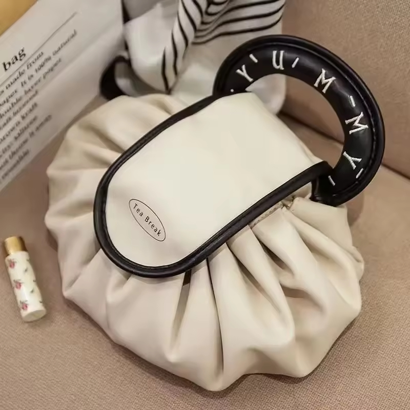 Lazy Drawstring Cosmetic Bag Portable Waterproof PU Travel Toiletry Bag Handheld Storage Makeup Bags