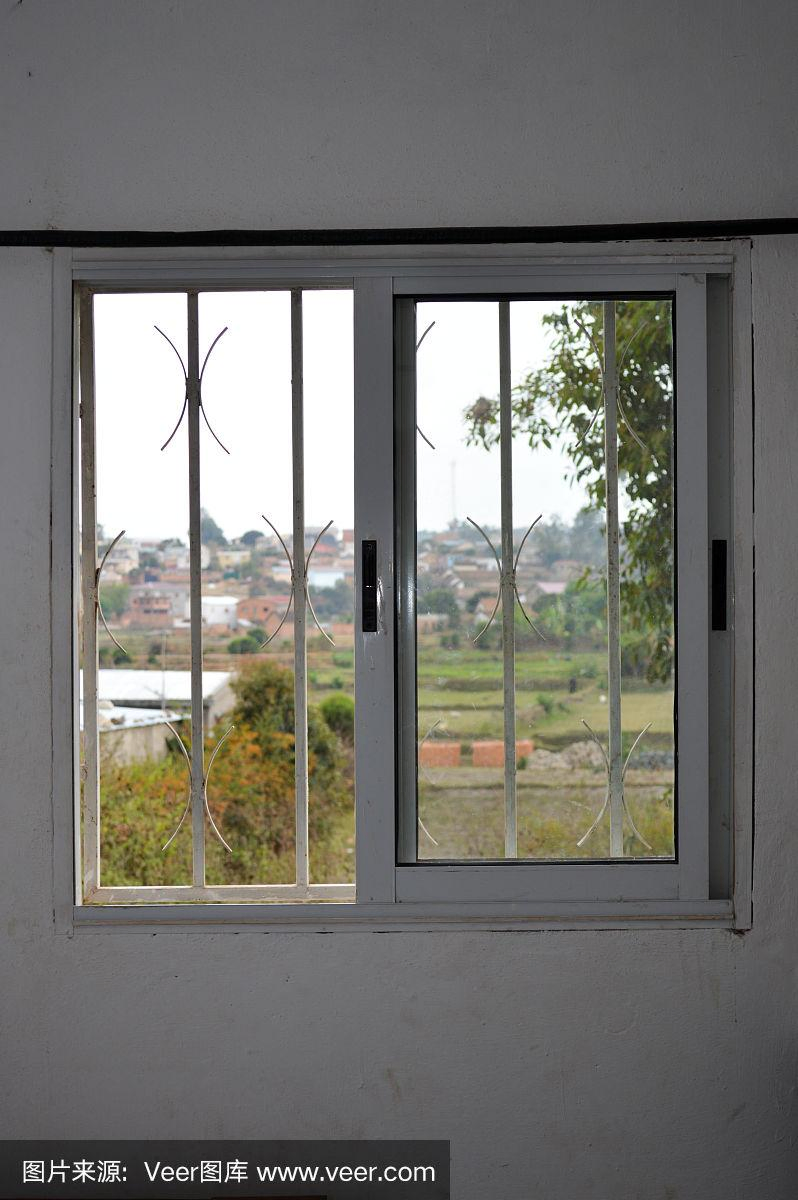 White PVC Door Adjusting UPVC Windows