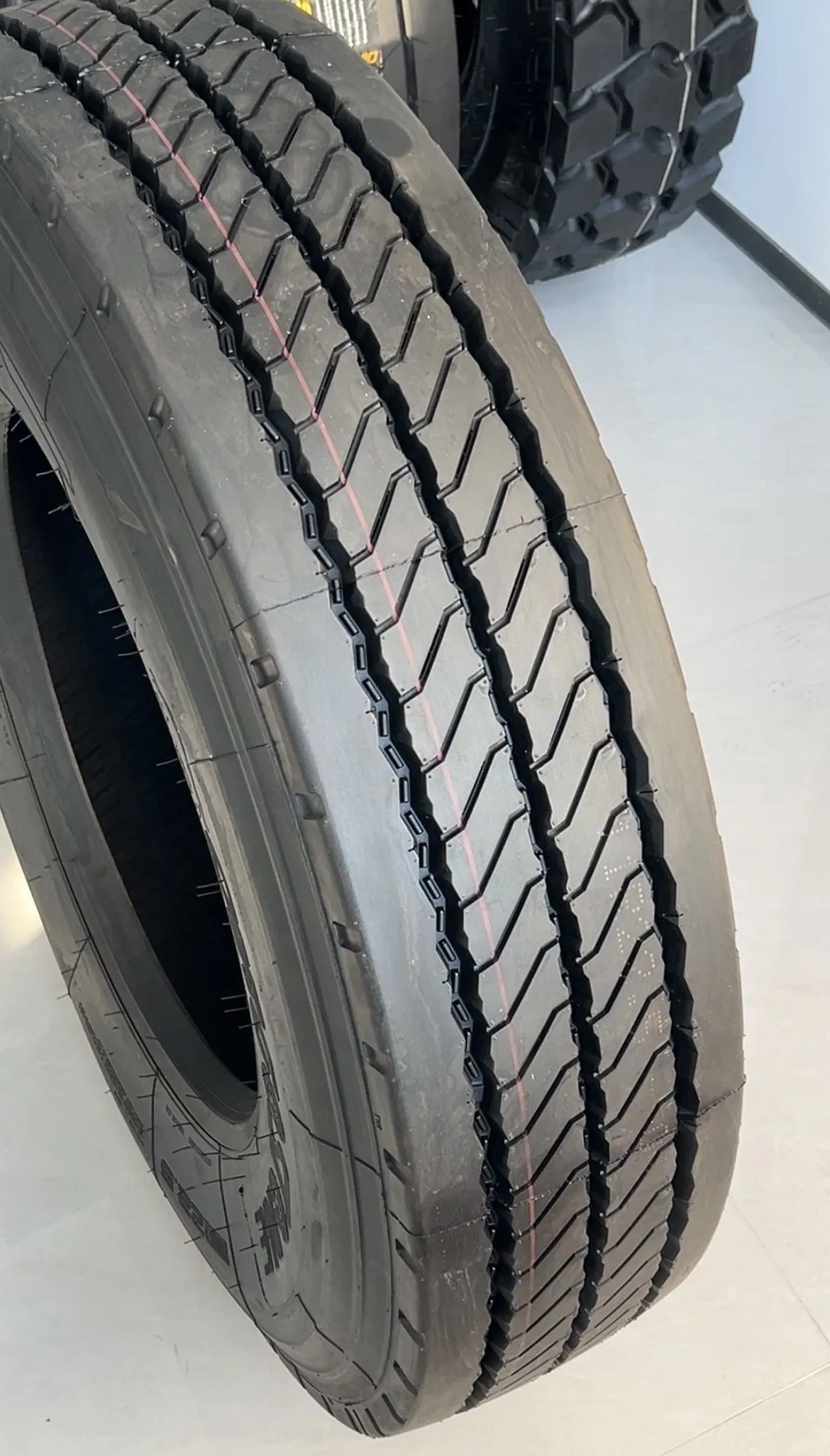 Reliable 6.50 R16 LT Truck Tyres