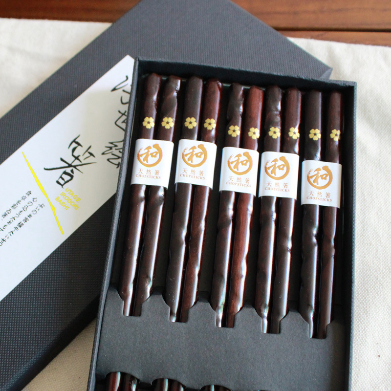 Custom Anti-Shake 23cm 5pairs Vietnam Twisted Bamboo Shaped Wood Chopsticks in Gift Box Storage Case