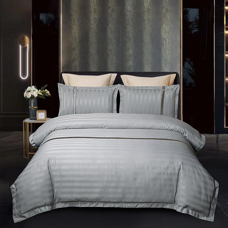 White Hotel Textiles Solid Color ODM/OEM Custom Microfiber Polyester 4 Pieces Stain Stipe Duvet Quilt Cover Bed Sheets Guangdong Hotel Bedding Set Wholesale