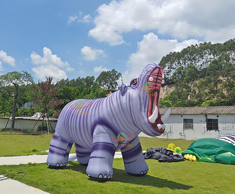 Vivid Outdoor Inflatable Hippopotamus Animal Model Custom Inflatable Animal Model Display
