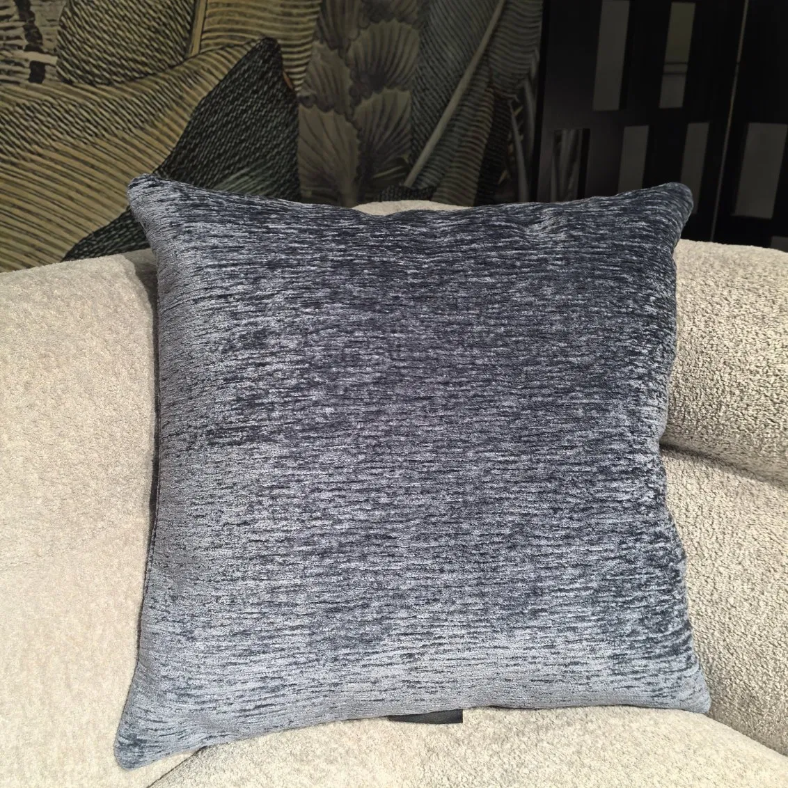 New Arrival Factory Wholesale Washable Yarn-Dyed Decorative Pillows Cover Jacquard Fabric Boucle Zipper Sofa Pillowcase