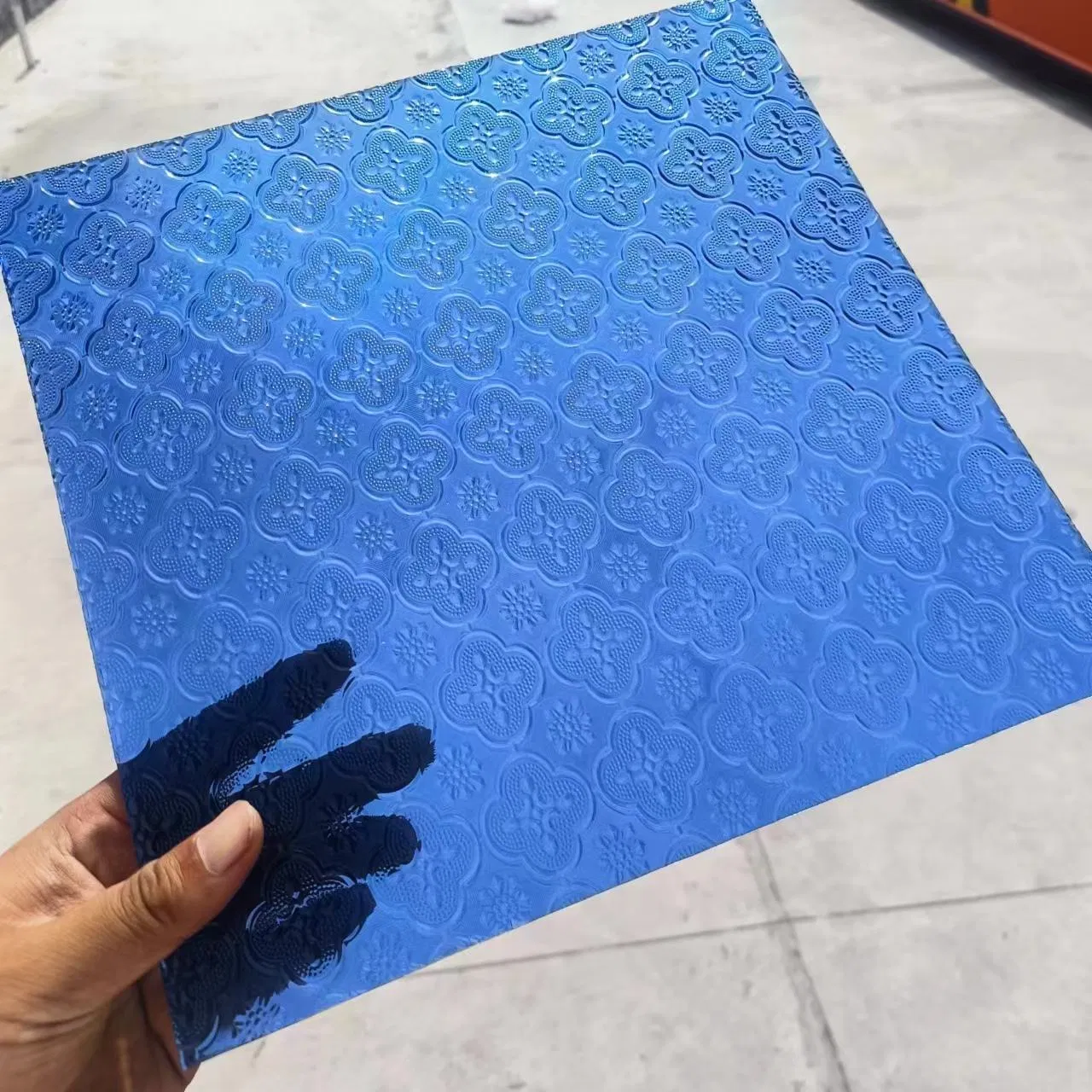 1500*2000mm Flora Pattern Glass for 4mm