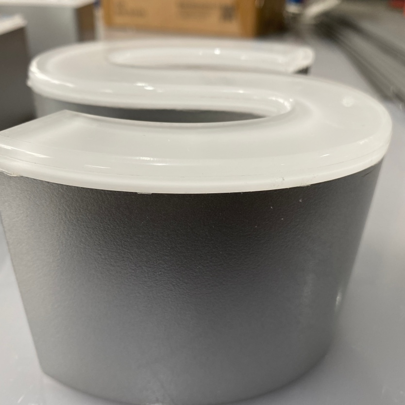 Edge-Lit Energy-Efficient Minimalist Channel Letter Sign for Decorative Artistic Installations