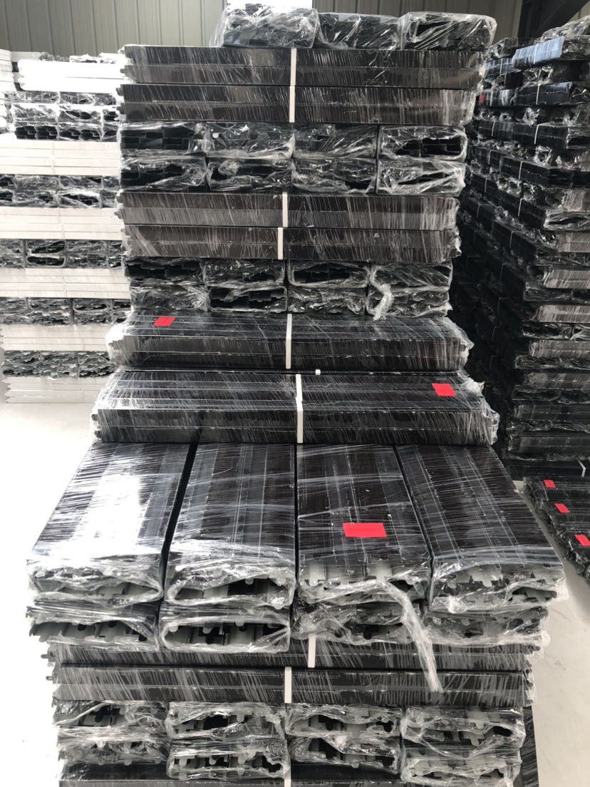 Elegant Patio American Panel Door with Steel and Wood Design