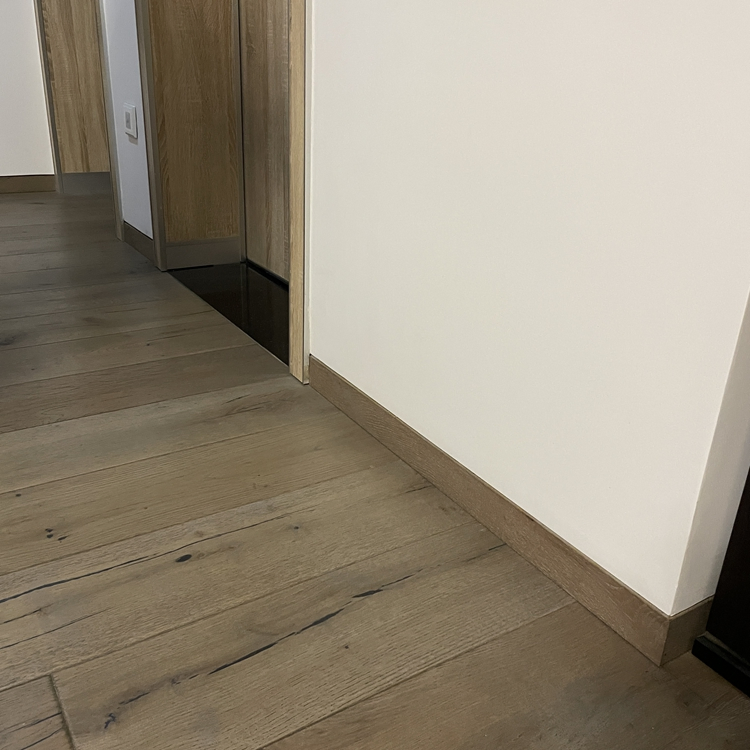 Modern Wood Look Waterproof Spc Rigid Core Floor Laminate Flooring Tiles