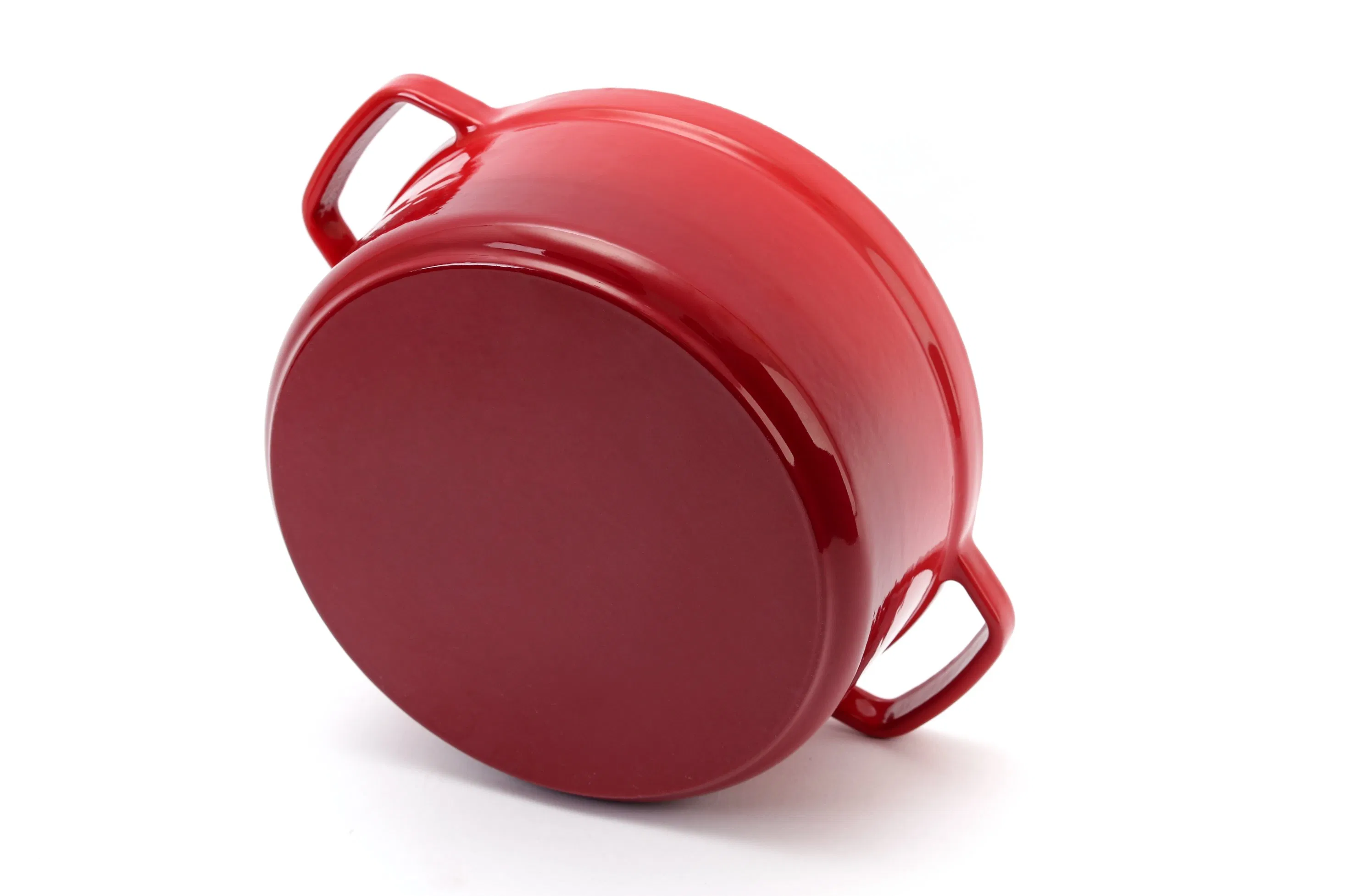 Чугунная эмалированная кастрюля-голландка