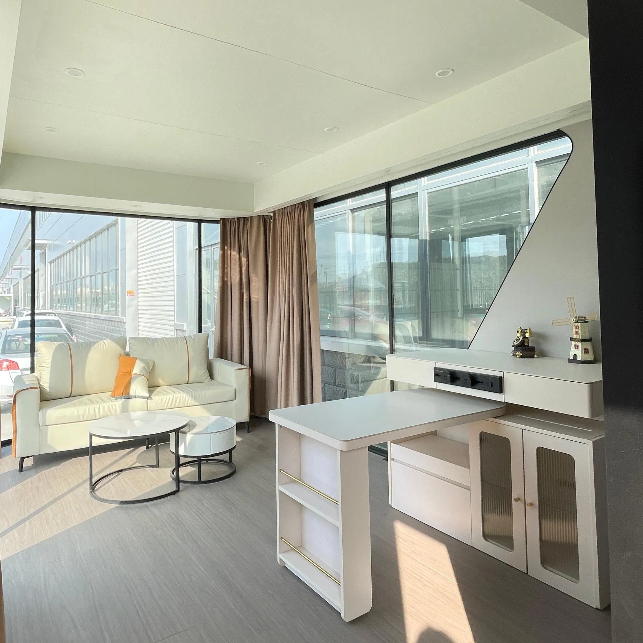 Modular Home House Casa Movable Prefabricated Tiny Luxury Pod Space Capsule Hotel Mini Prefab Living Smart Apple Mobile Cabin Container Vila House for Sale