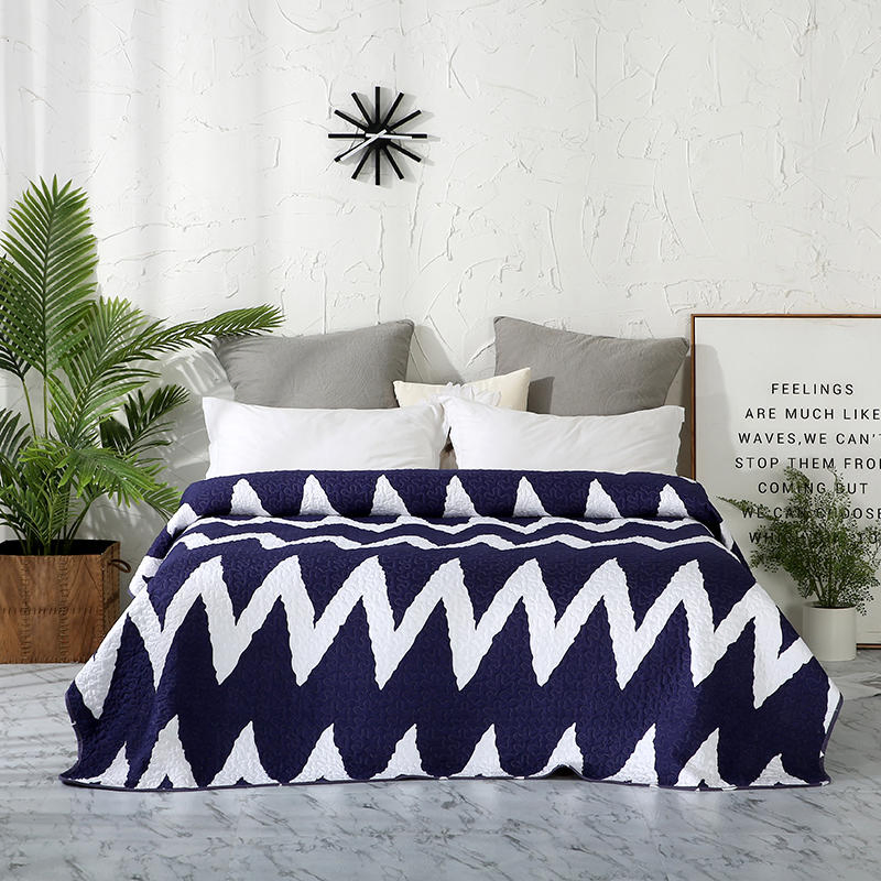 Geometri Printed Poly Fiber Filling Embroidery Quilting Bedspread Summer Quilt
