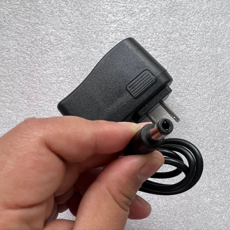 Зарядное устройство 12.6В 1А для литиевых аккумуляторов