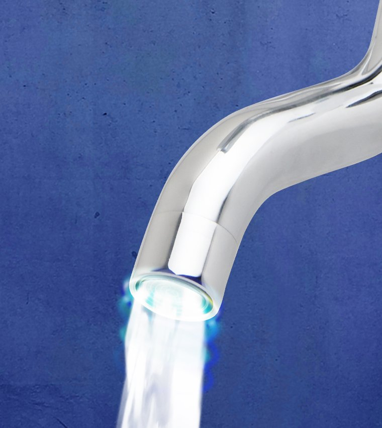 Household Bathroom Shower Head Wall-Mounted Shower