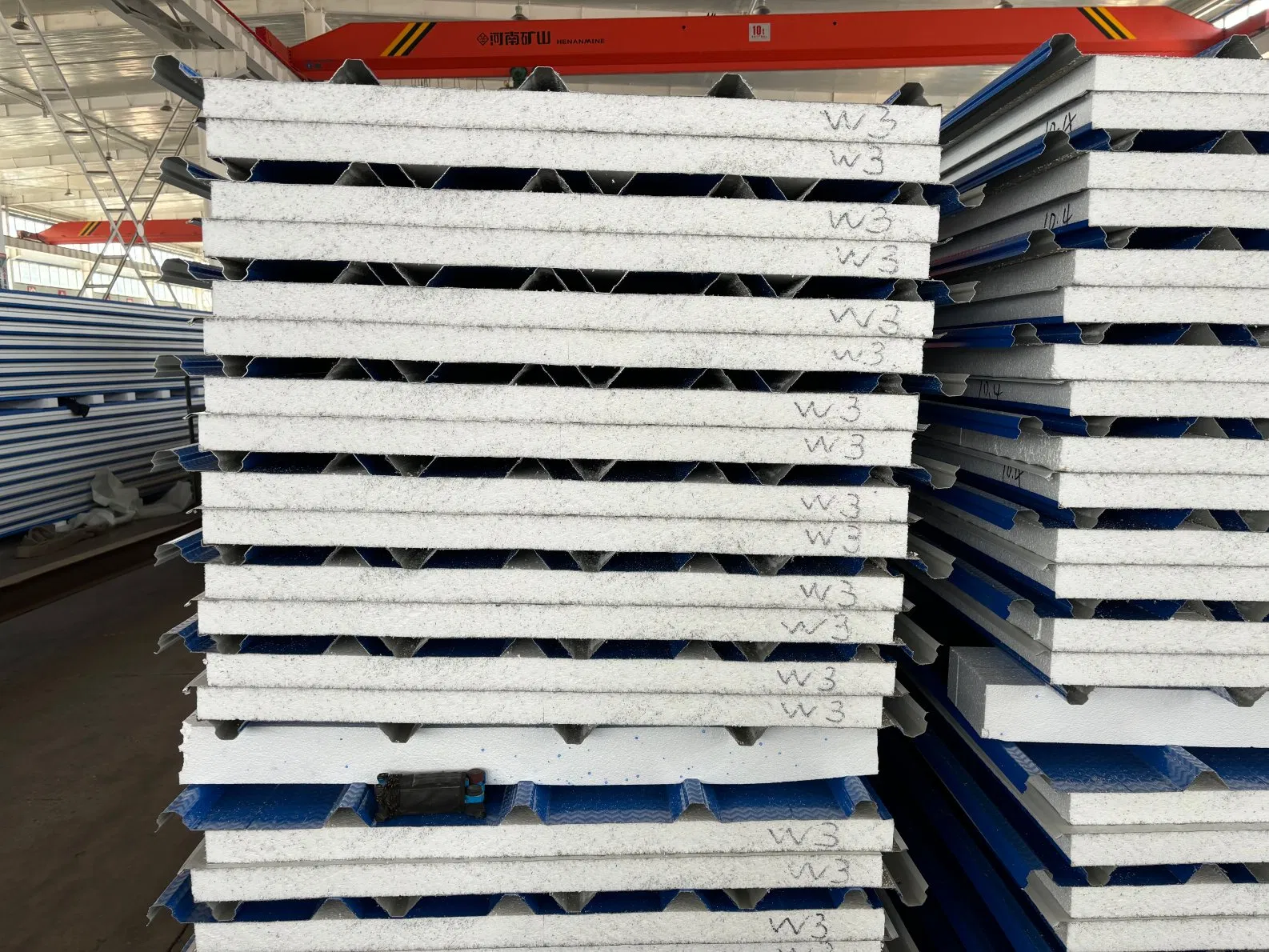Rock Wool Sandwich Board Foam Polyphenyl Board Color Steel EPS Sandwich Panel