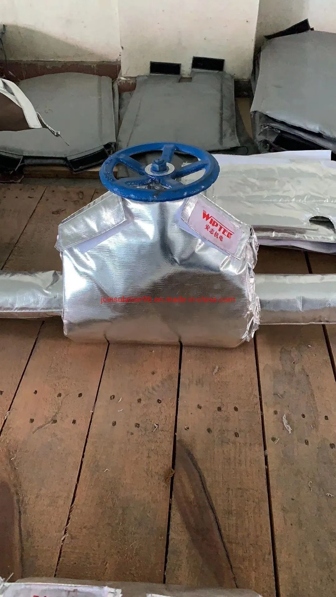 Elastomeric Thermal Insulation Calcium Silicate Pipe for Magnetic Wire