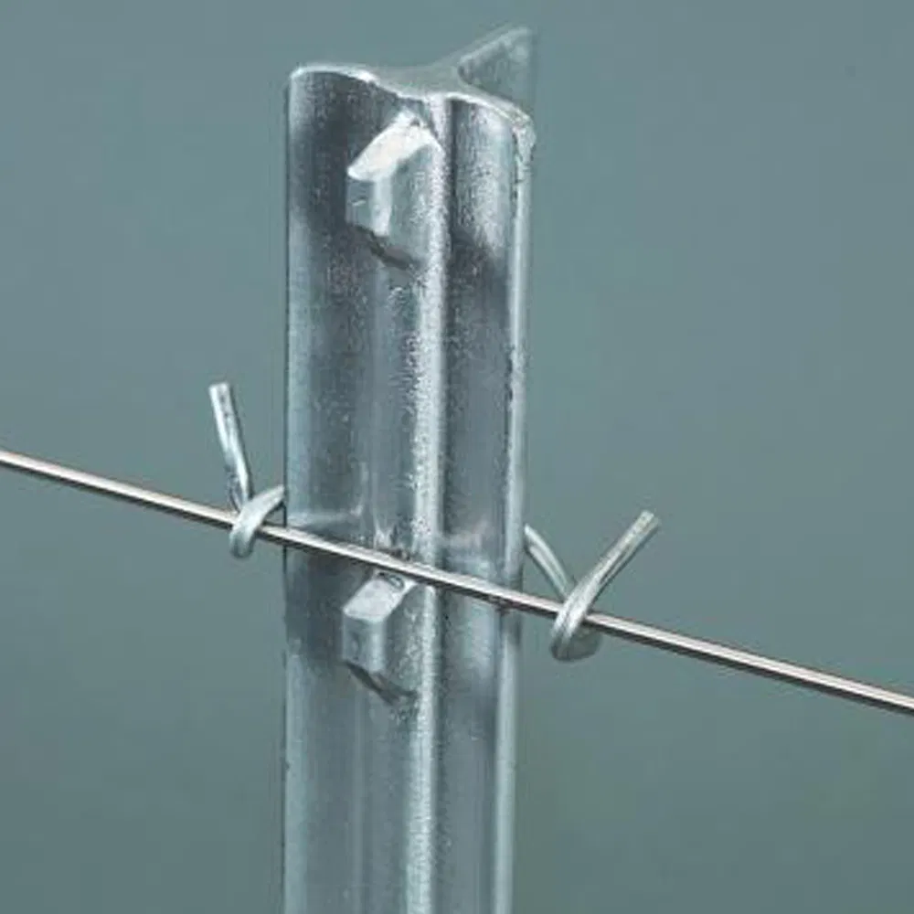 America Type Green Painted Studded Fence T Post