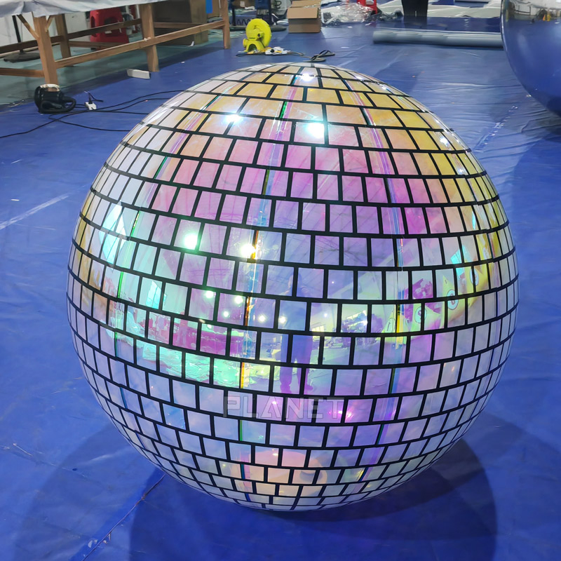 Factory Wholesale Durable Reflective PVC Disco Inflatable Mirror Ball for Decoration