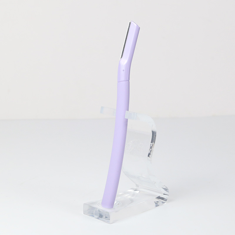 Precision Stainless Steel Eyebrow Trimmer for Perfect Makeup