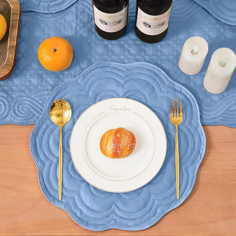 Versatile Non-Slip Table Mats: Easy to Clean and Fold