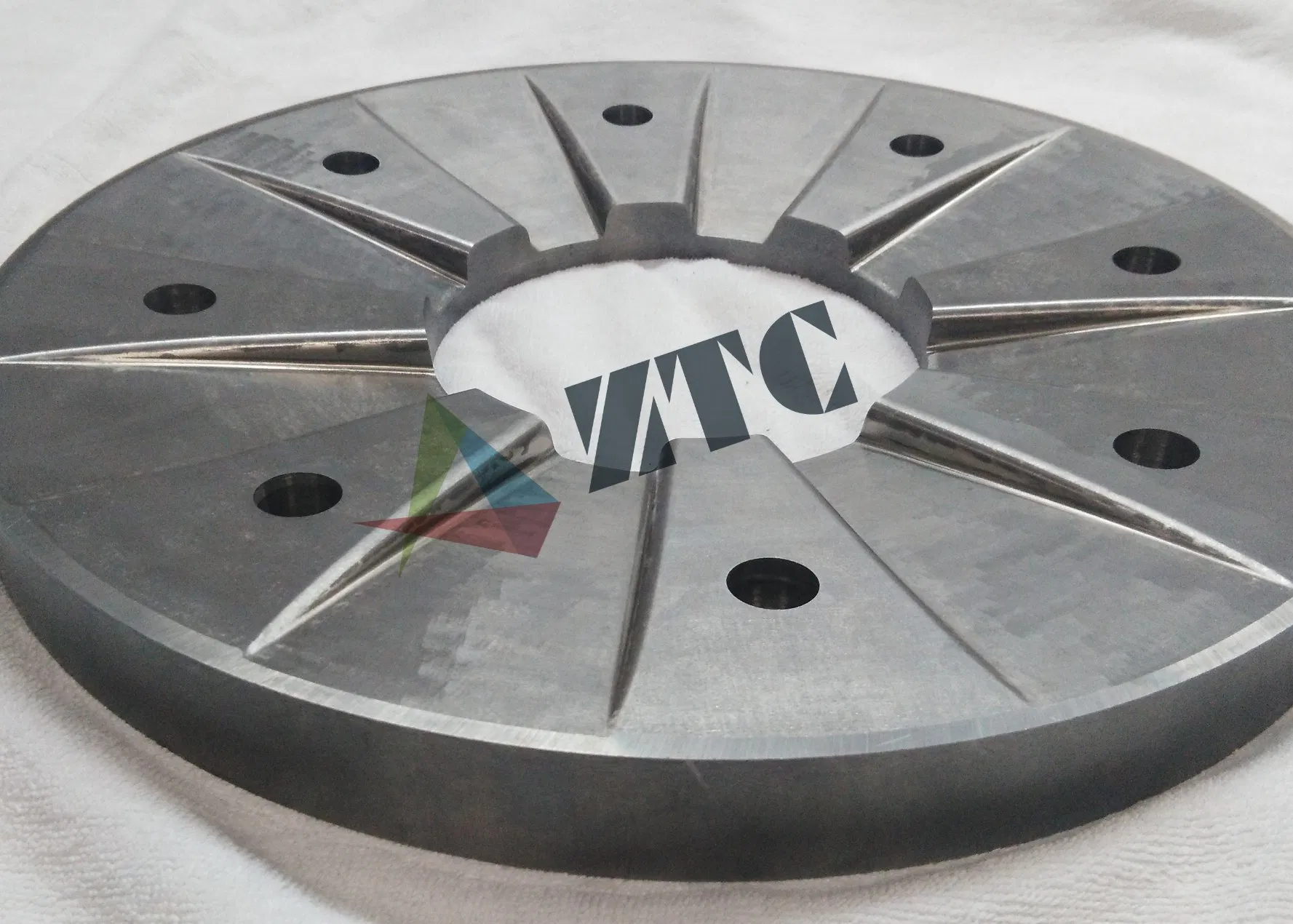 Шлифовальный диск из карбида вольфрама Bullo для мельниц DM200