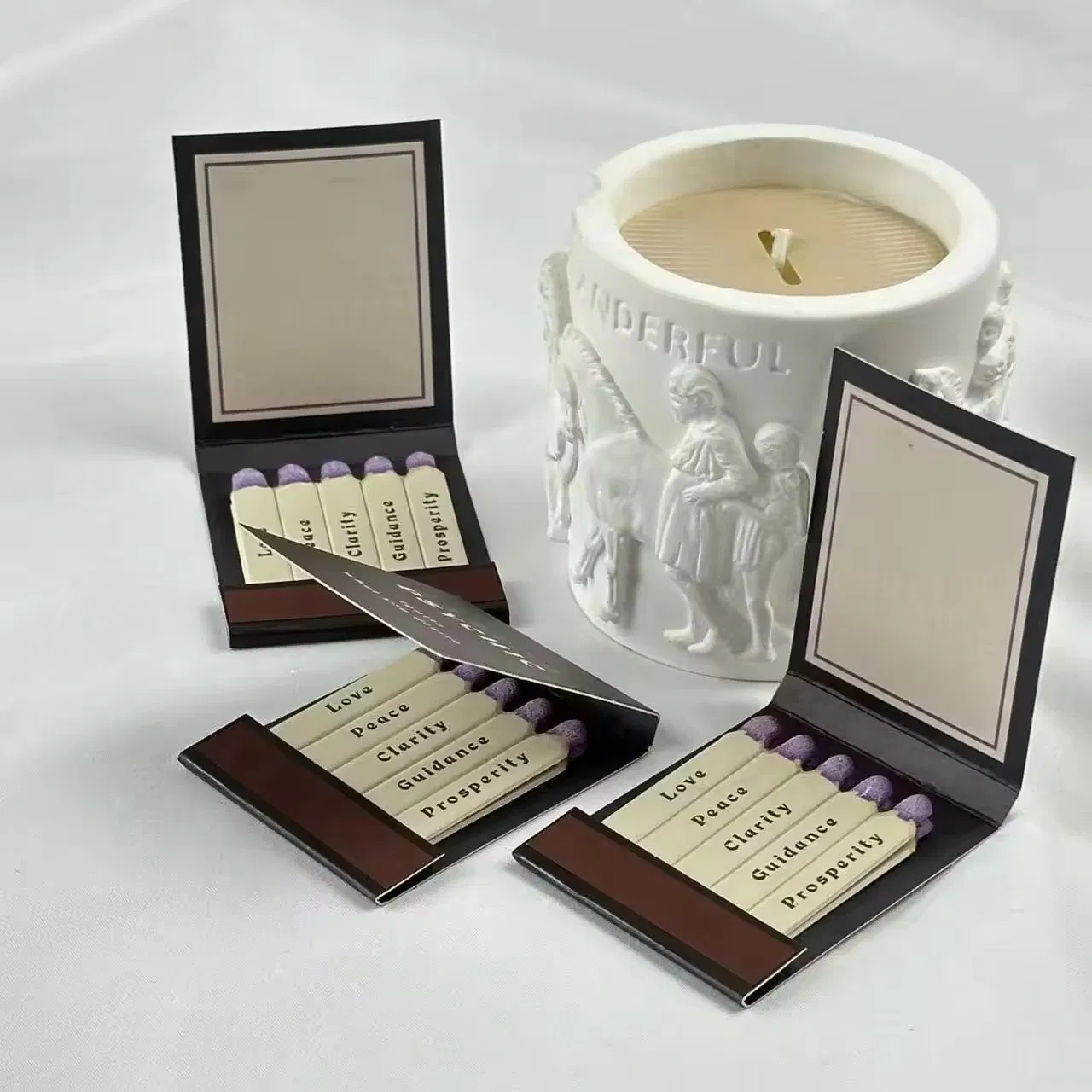 Paper Matches Wholesale Custom Safety Matches Hotel Custom Logo and Matchbox Cheap Matchook China Match