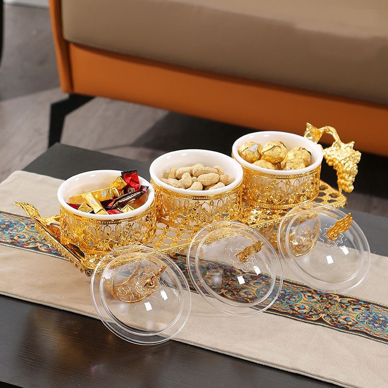 Kitchen Utensils Gold Plated Iron Tray with Plastic Bowl Set Candy Tray