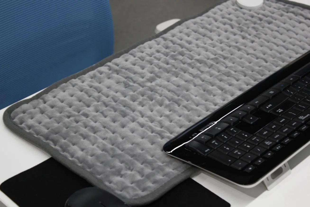 Amazon Best Selling Product Back Pain Relief Therapy Fast Thermal Heating Neck and Shoulder Back Electric Blanket Heating Pad