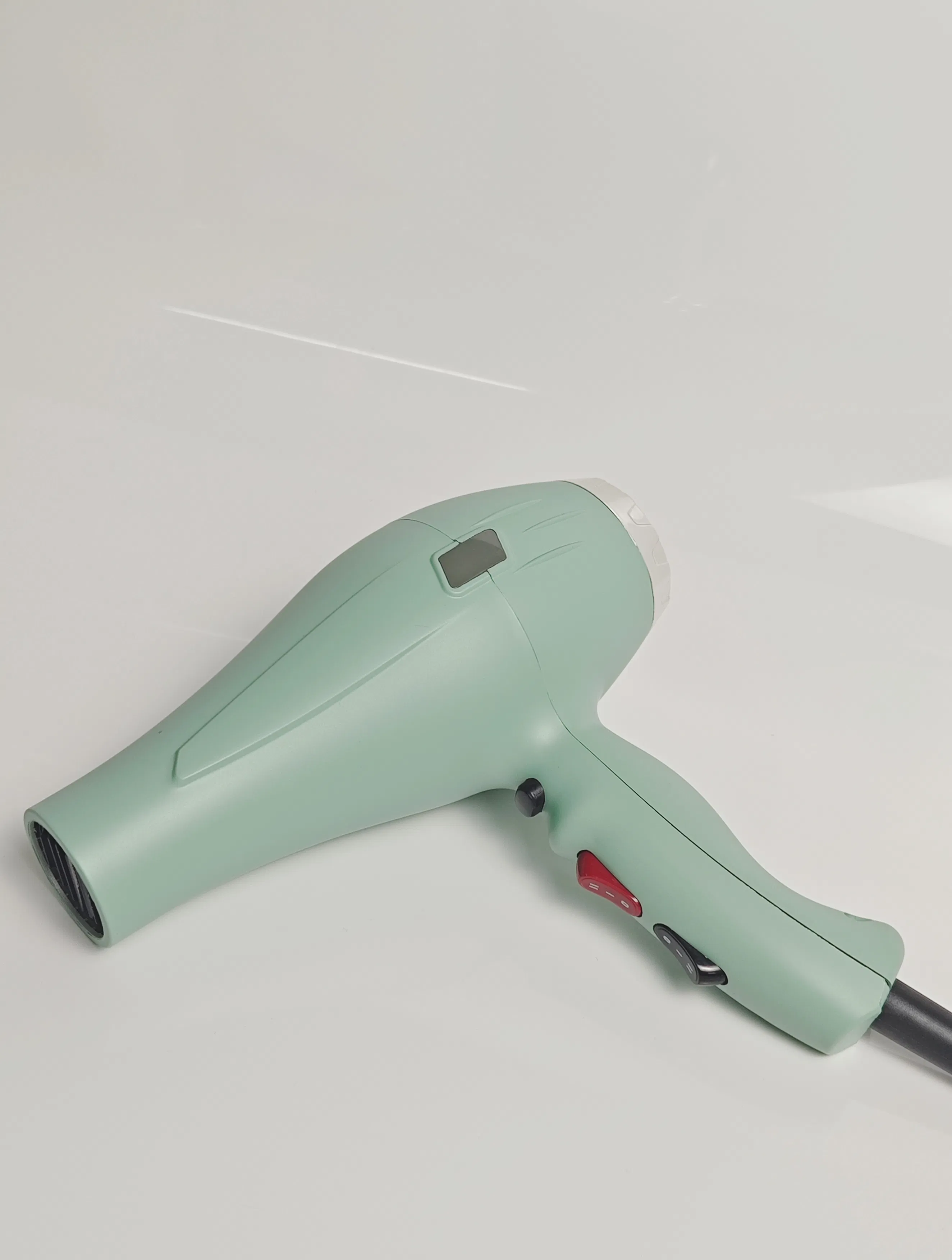 Portable Custom Color Hair Dryer with Adjustable Temperature by Guangzhou Salon Equipment