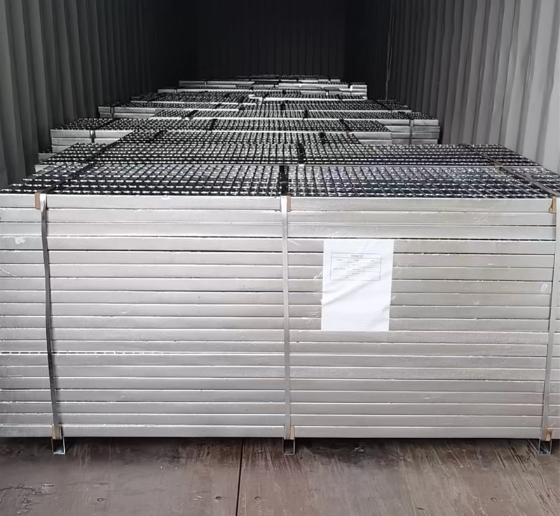 Galvanized Steel Metal Wheelchair Ramp Grating Steel Mesh Grating Ramp for Floor