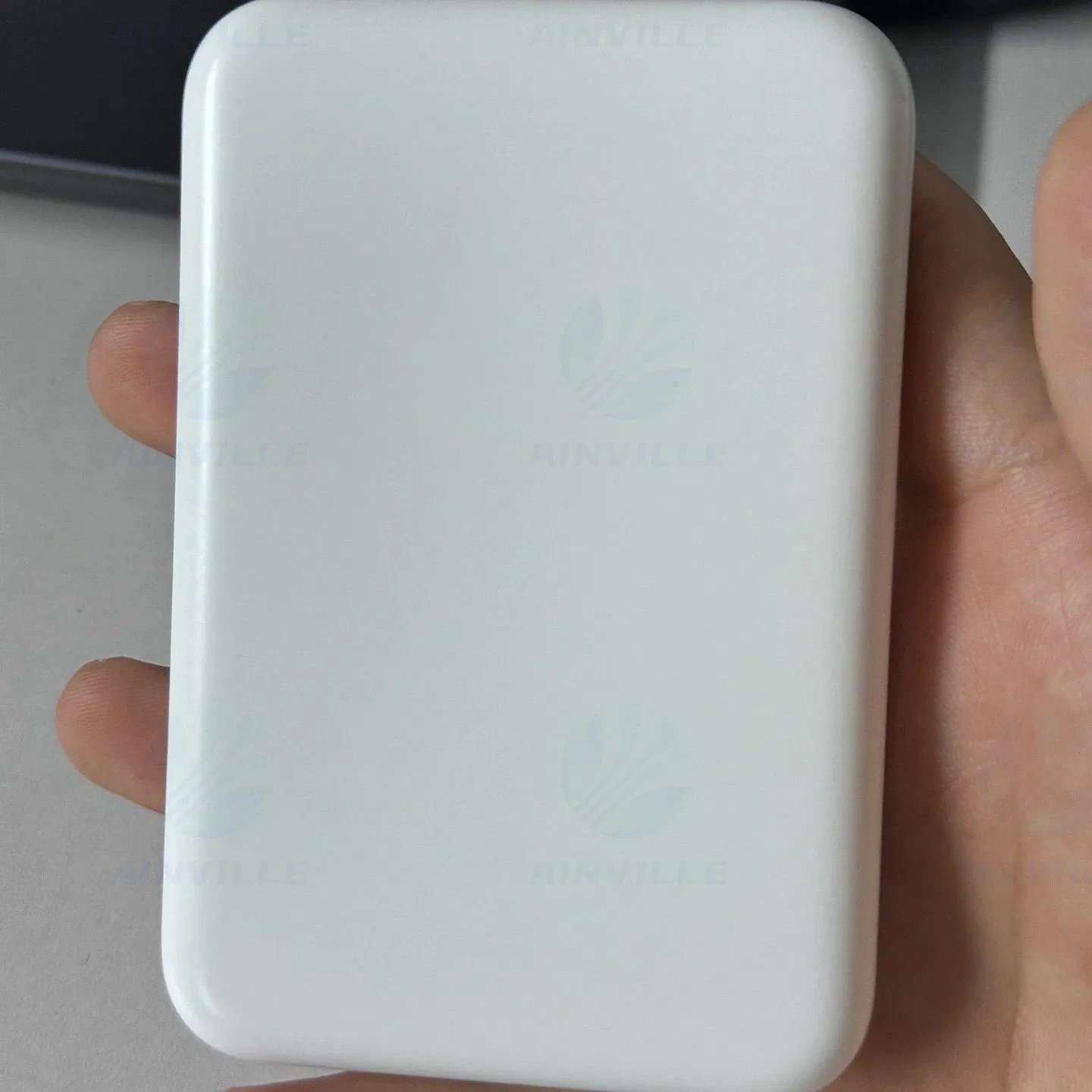 Full Capacity 5000mAh Power Bank Fast Charger Wireless Mini Battery Pack for Phone