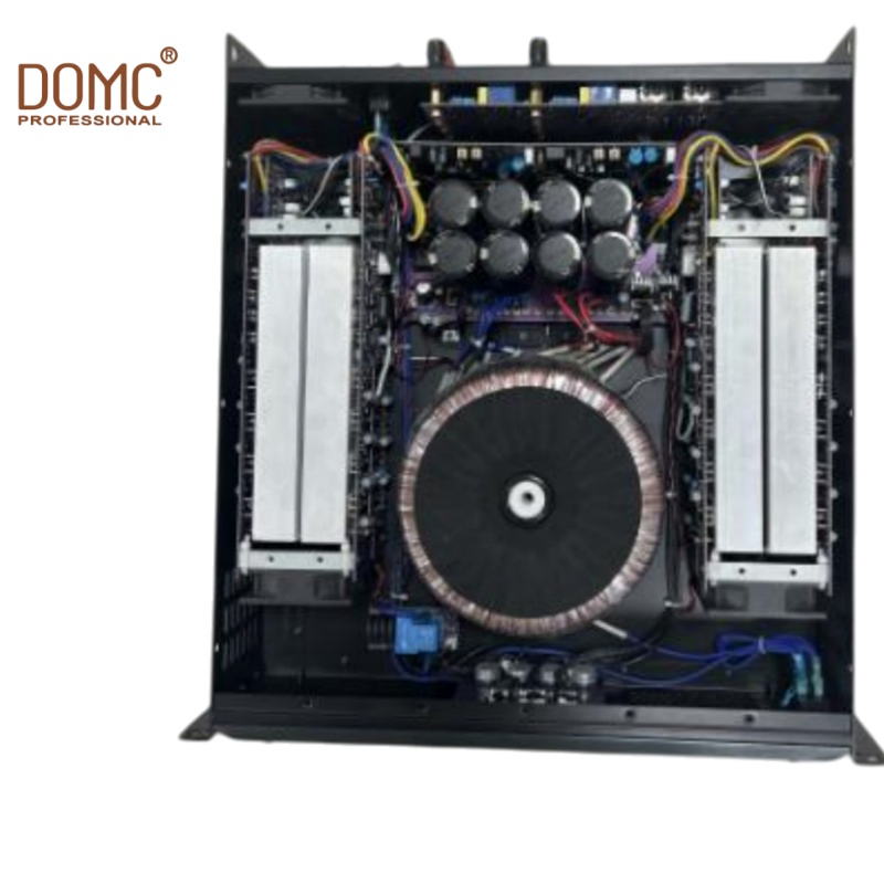 Трехканальный усилитель Domc E3.814, 1900Вт