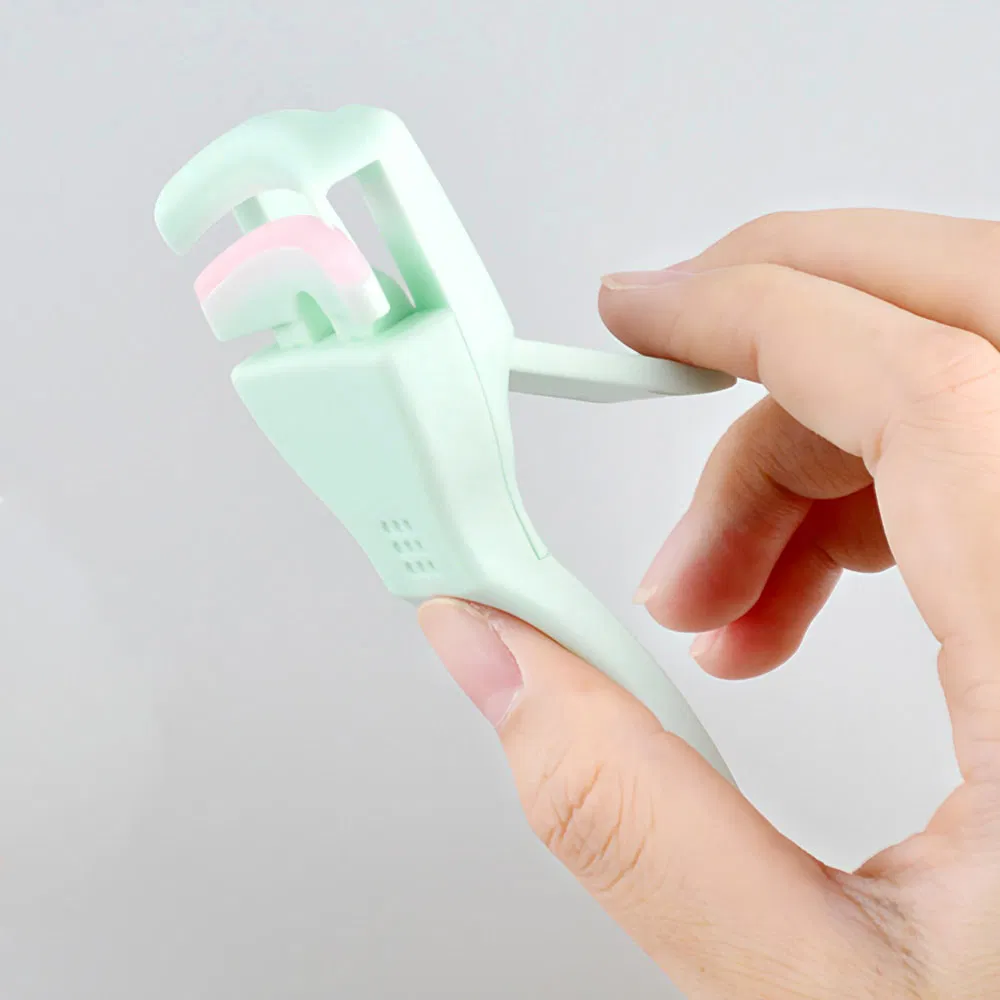 Portable Plastic Beauty Eyelash Curler Women Lash Nature Curl Style Cosmetic Makeup Eyelash Curler